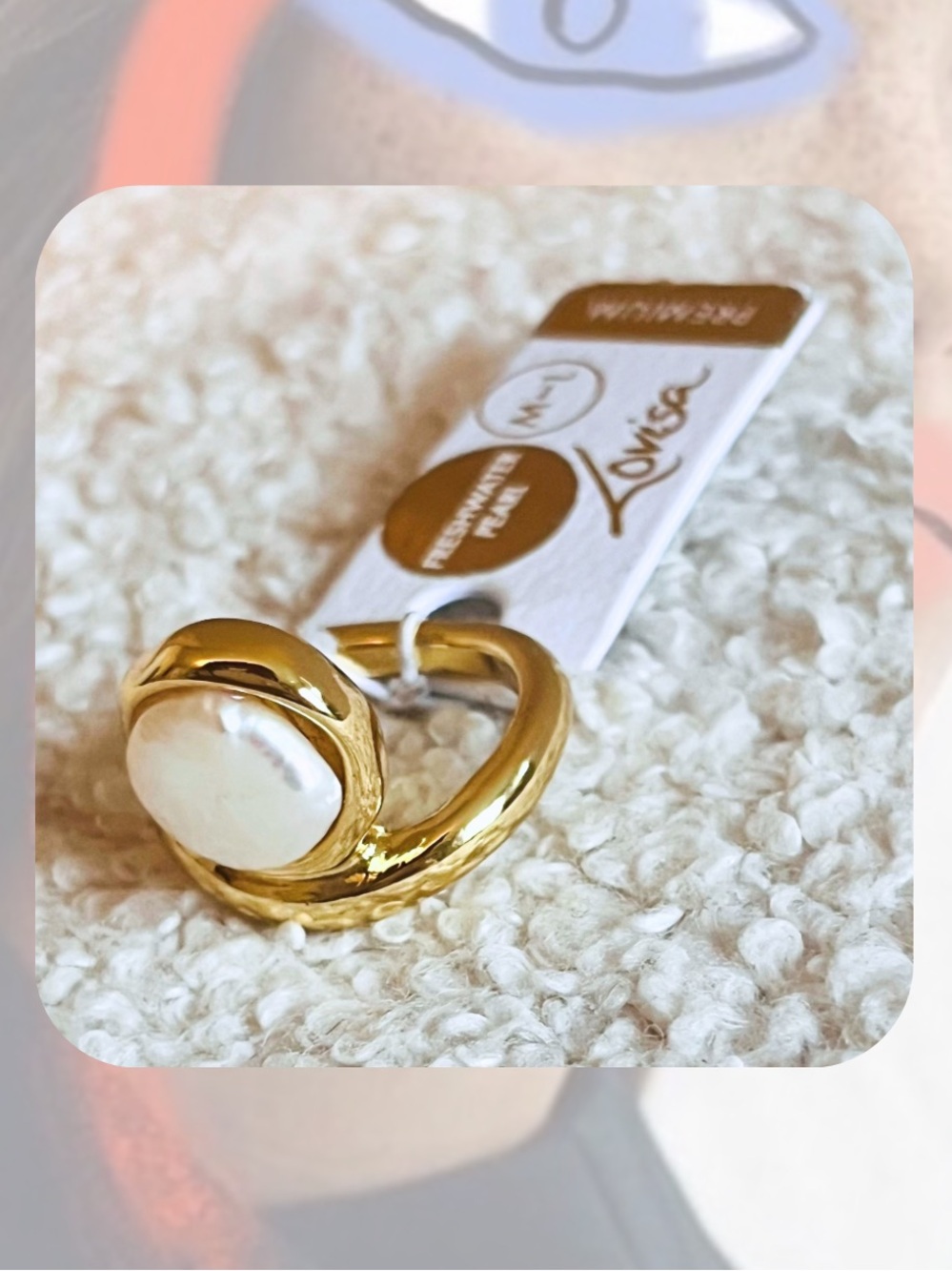 🎉 Elegant Gold Pearl Accent Layering Ring